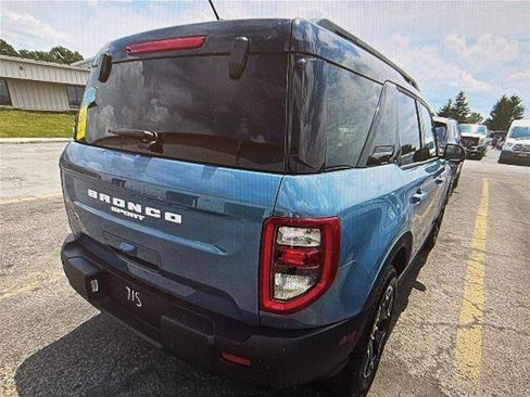 Certified 2025 Ford Bronco Sport Outer Banks w/ Outer Banks Tech Package+ AWD/4WD image 2
