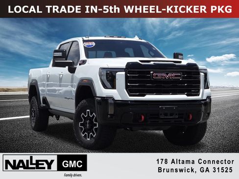 Used 2024 GMC Sierra 2500 AT4X AWD/4WD image 1