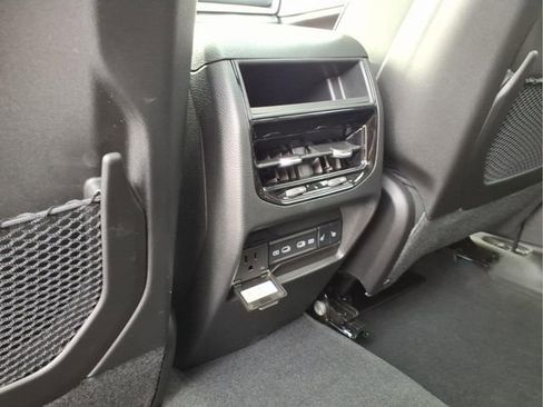 New 2026 Jeep Grand Cherokee Limited image 10