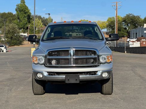 Used 2003 Dodge Ram 3500 Truck SLT AWD/4WD image 2
