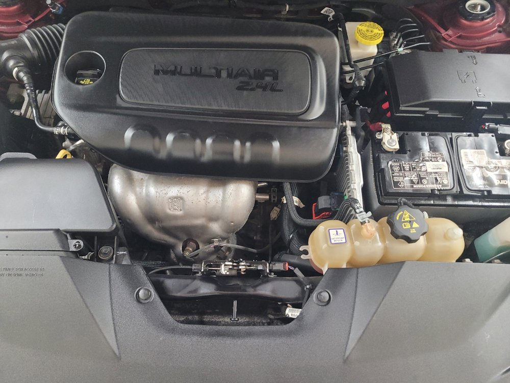 Used 2019 Jeep Cherokee Latitude Plus FWD image 30