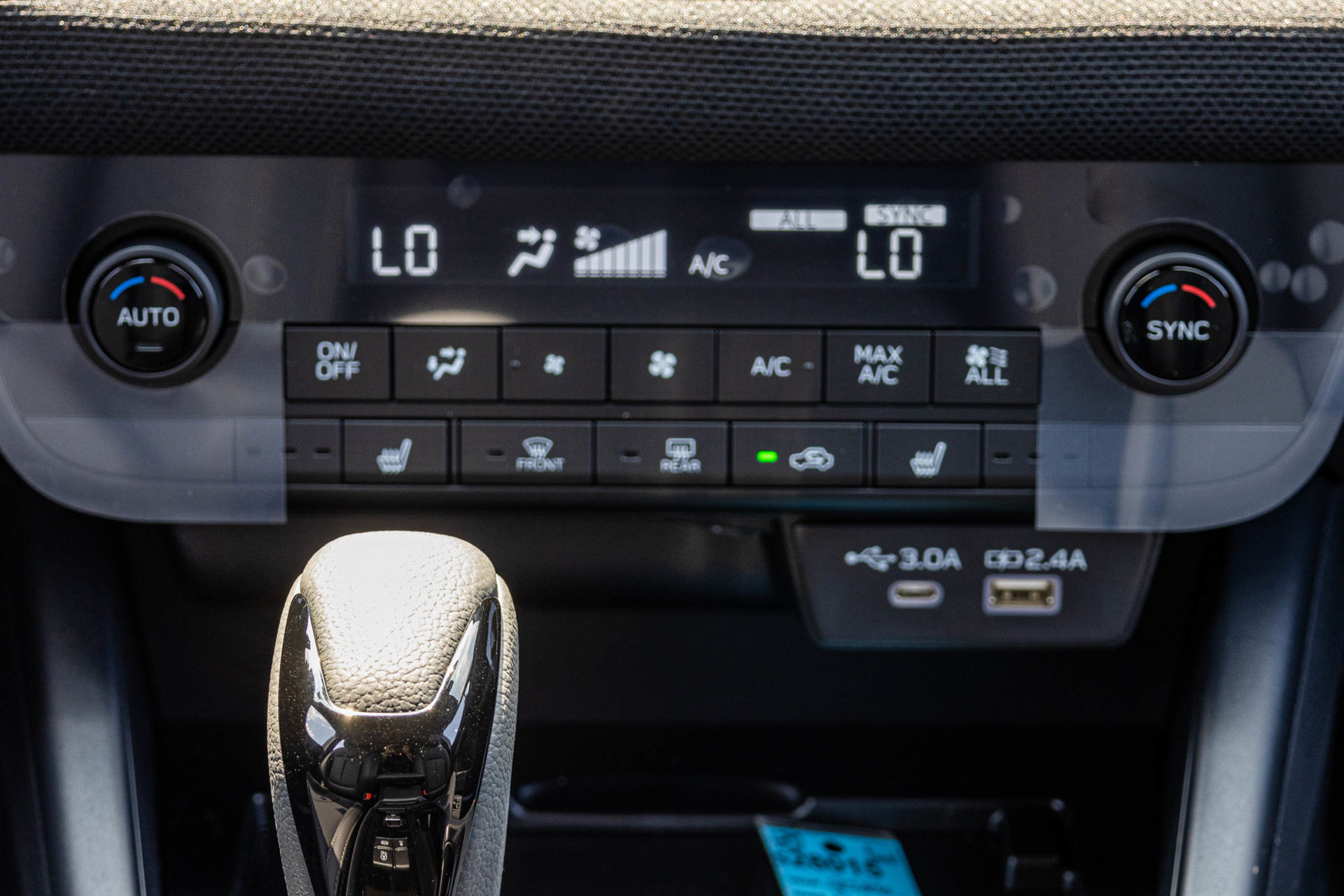 New 2026 Subaru Outback Limited AWD/4WD image 27