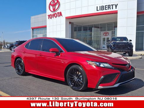 Used 2024 Toyota Camry XSE w/ Navigation Package image 1