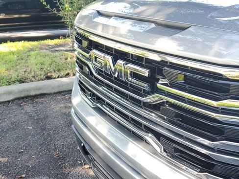 Certified 2024 GMC Sierra 1500 SLT w/ SLT Premium Package AWD/4WD image 9