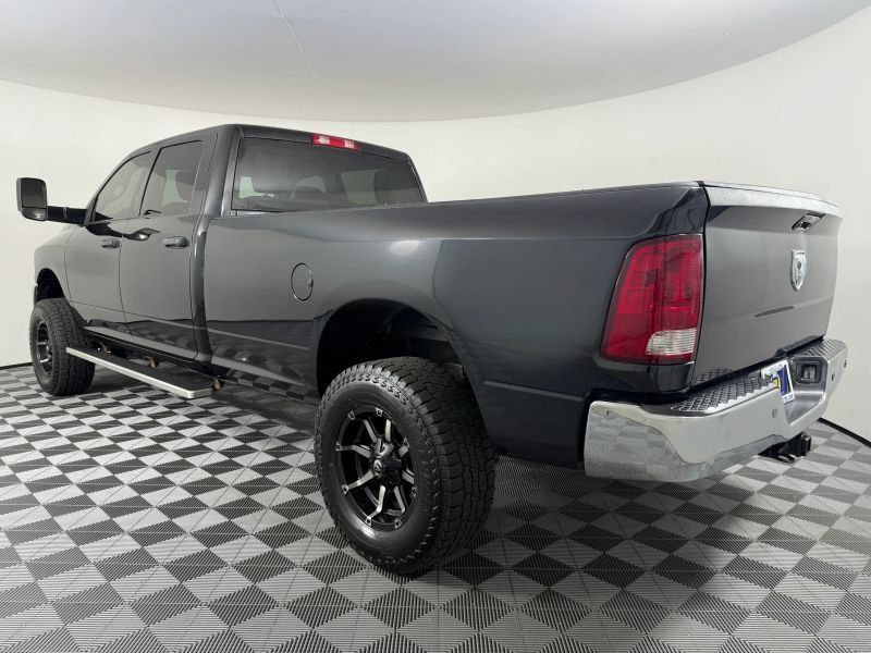 Used 2018 RAM 3500 Tradesman w/ Chrome Appearance Group AWD/4WD image 62