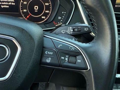 Used 2016 Audi Q3 2.0T Premium Plus AWD/4WD image 16