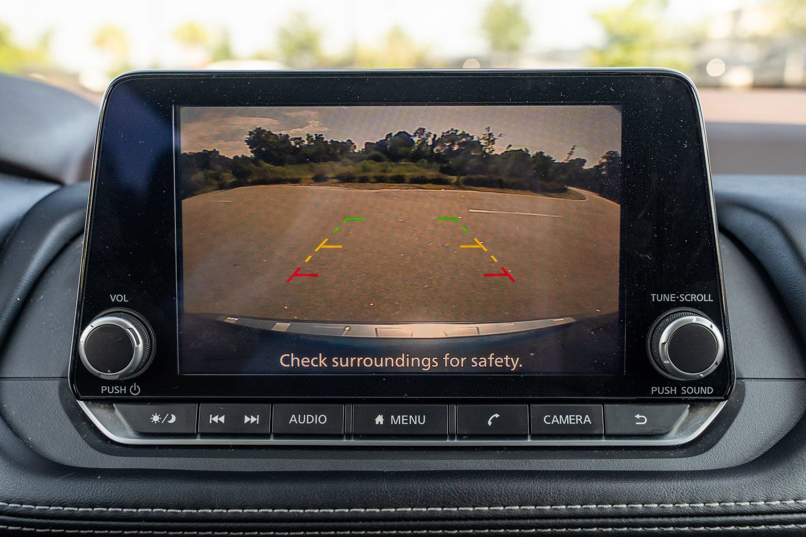Used 2023 Nissan Rogue SV FWD image 31