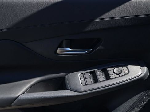 New 2026 Nissan Sentra SV w/ Floor Mat Package FWD image 23