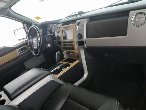 Used 2011 Ford F150 Lariat w/ Lariat Chrome Pkg image 29