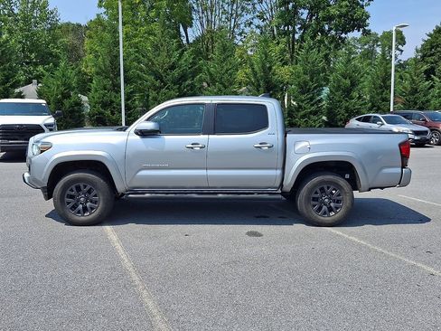Certified 2023 Toyota Tacoma SR5 w/ Technology Package AWD/4WD image 7