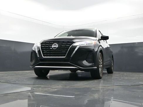 Used 2024 Nissan Kicks SV FWD image 26