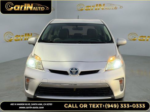 Used 2015 Toyota Prius Prime 5dr HB Advanced (Natl) image 2