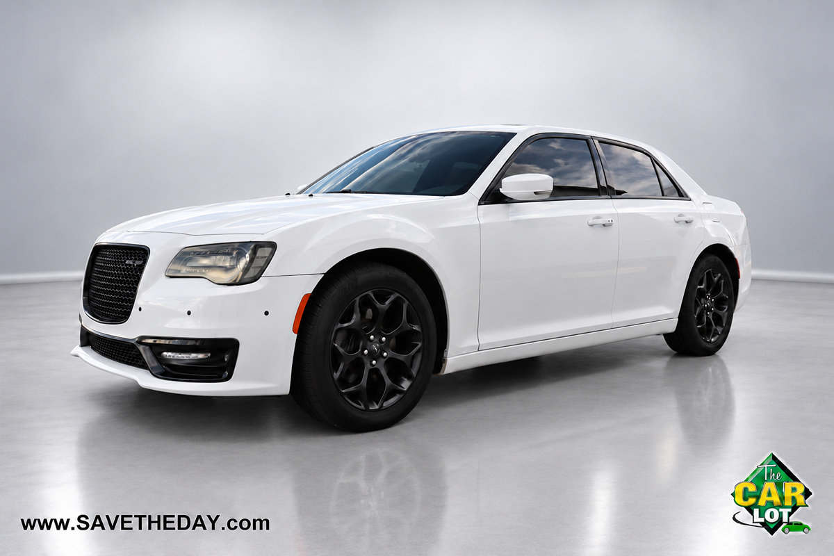 Used 2020 Chrysler 300 S w/ 300S Premium Group AWD/4WD image 4
