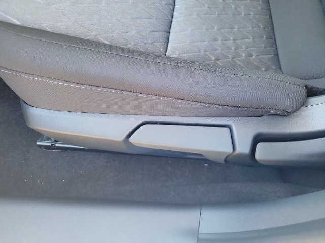 New 2027 Nissan Sentra SV w/ SV Convenience Package FWD image 18