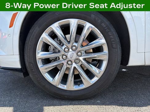 Certified 2024 Cadillac XT6 Premium Luxury w/ Technology Package AWD/4WD image 32