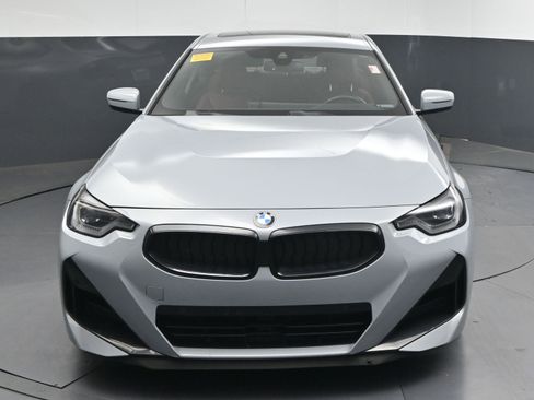 Used 2024 BMW 230i Coupe w/ Premium Package image 2