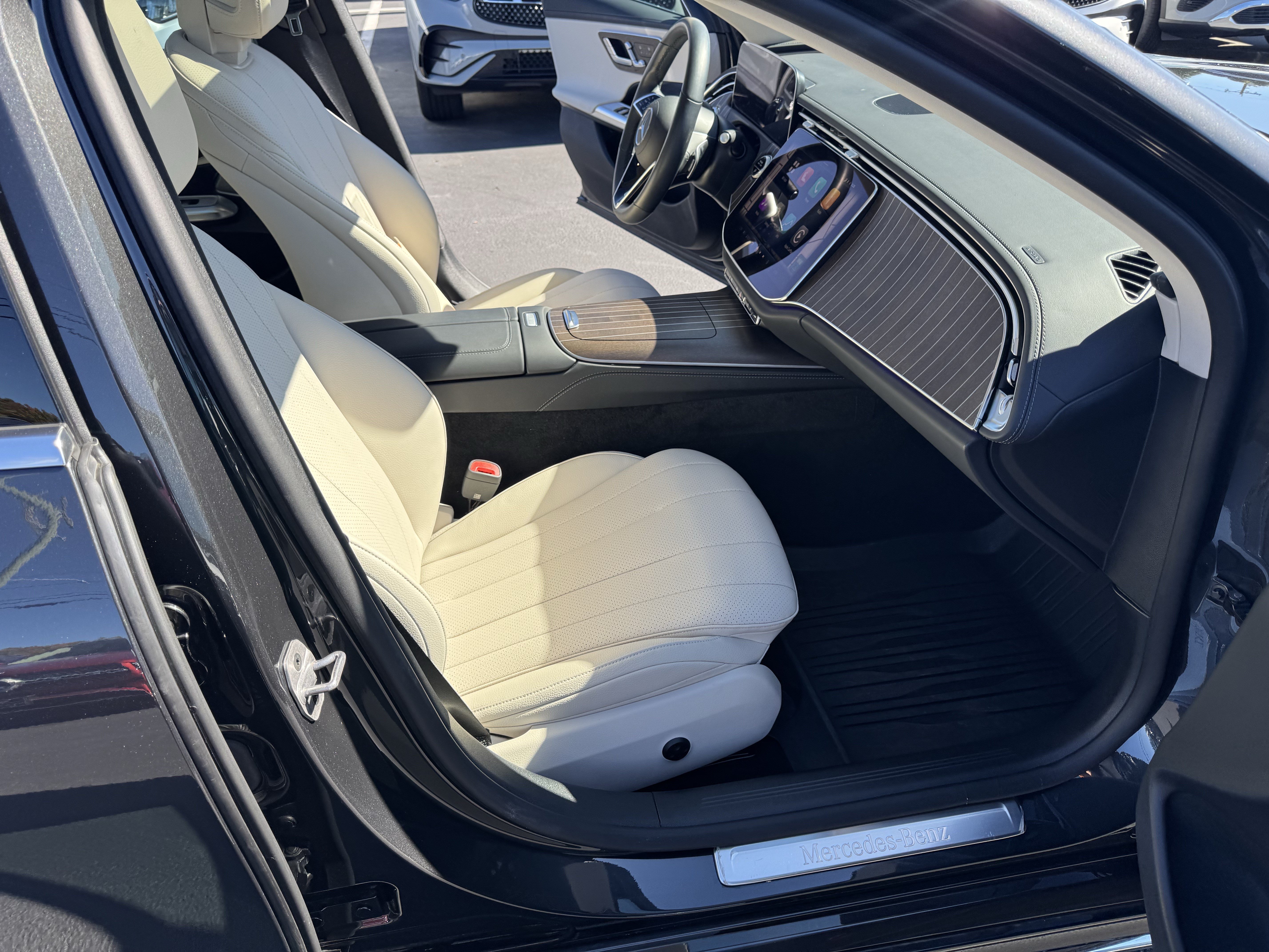 Used 2026 Mercedes-Benz E 350 Sedan image 35
