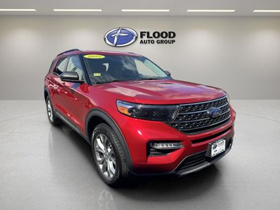 Certified 2022 Ford Explorer XLT w/ Equipment Group 202A
