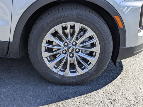 Certified 2024 Cadillac XT4 Premium Luxury image 13