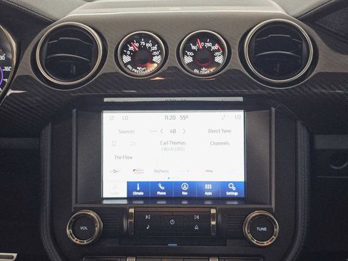 Used 2020 Ford Mustang Shelby GT500 w/ Technology Package image 26