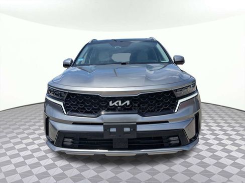 Used 2023 Kia Sorento SX Prestige w/ Panoramic Sunroof Package AWD/4WD image 8
