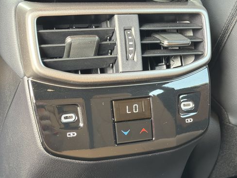 Used 2025 Lexus RX 350 FWD w/ Technology Package image 19
