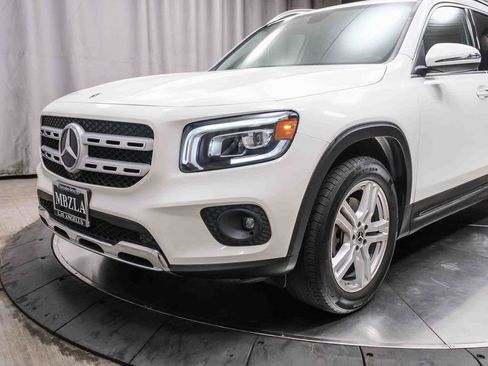 Certified 2022 Mercedes-Benz GLB 250 image 12