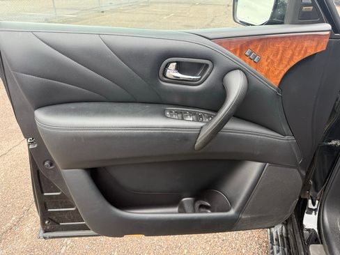 Used 2016 INFINITI QX80 2WD w/ Deluxe Technology Package image 15