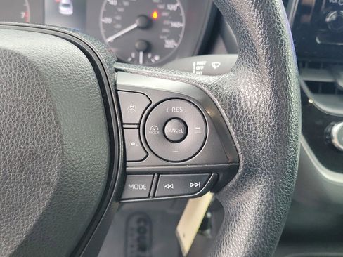 Used 2024 Toyota Corolla LE image 19