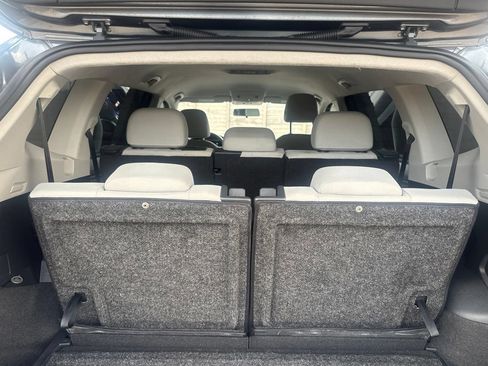 Used 2022 Volkswagen Tiguan S FWD image 33