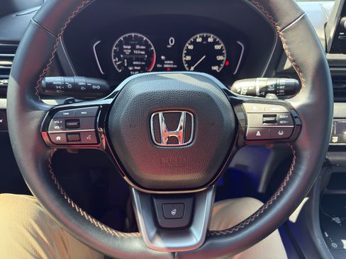 Used 2024 Honda Pilot TrailSport image 26