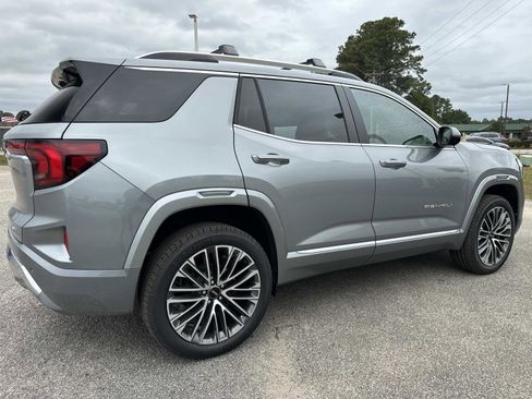 New 2026 GMC Terrain Denali AWD/4WD image 3