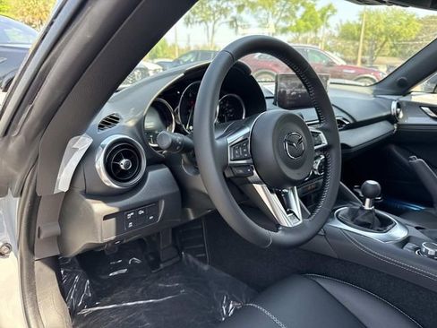 Certified 2025 Chevrolet Silverado 1500 Custom Trail Boss AWD/4WD image 32
