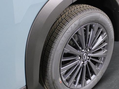 New 2026 Nissan Pathfinder SL FWD image 9