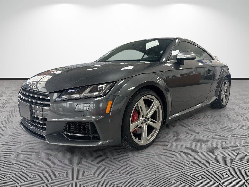 Used 2017 Audi TTS 2.0T Coupe w/ Technology Package AWD/4WD image 4