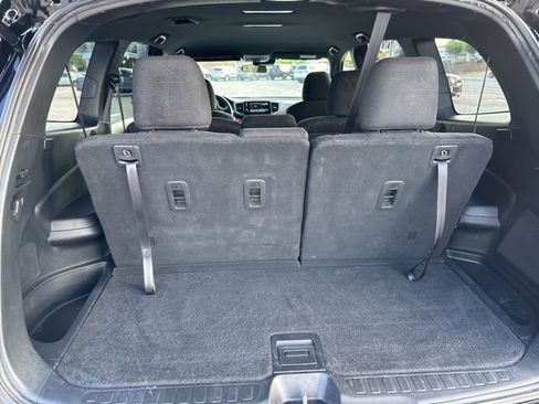 Used 2022 Honda Pilot Sport image 22
