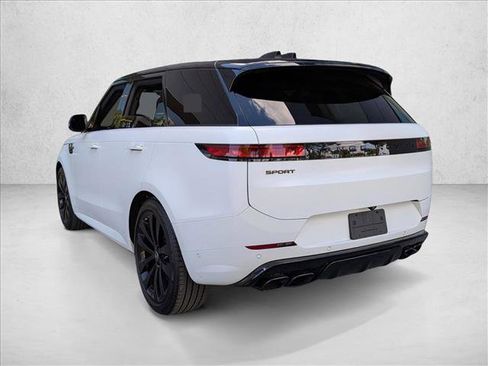 Used 2025 Land Rover Range Rover Sport Dynamic SE image 7