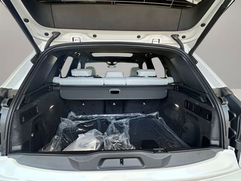 Used 2026 BMW X5 sDrive40i w/ Premium Package image 22