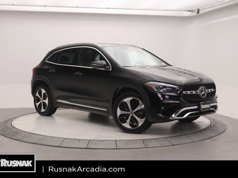 Certified 2026 Mercedes-Benz GLA 250 image 1
