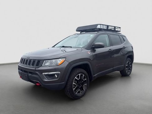 Used 2020 Jeep Compass Trailhawk AWD/4WD image 1