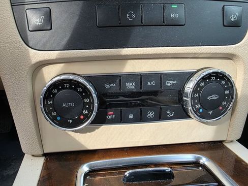 Used 2013 Mercedes-Benz GLK 350 2WD image 23