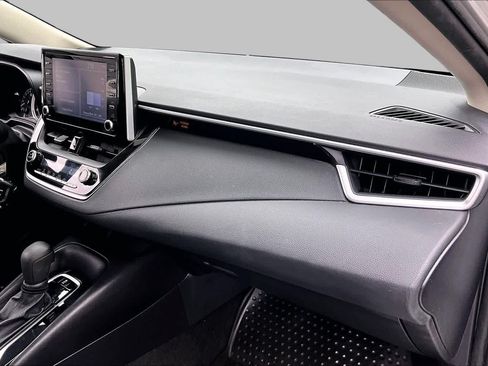 Certified 2020 Toyota Corolla LE FWD image 17
