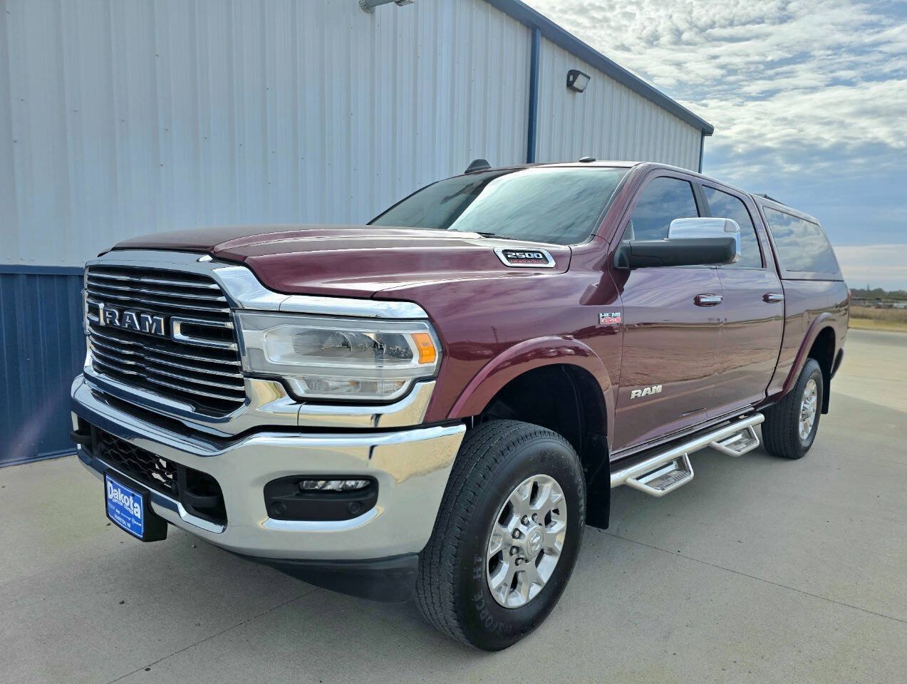 Used 2021 RAM 2500 Laramie AWD/4WD image 2