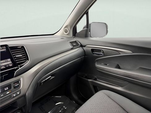 Used 2024 Honda Ridgeline Sport image 27