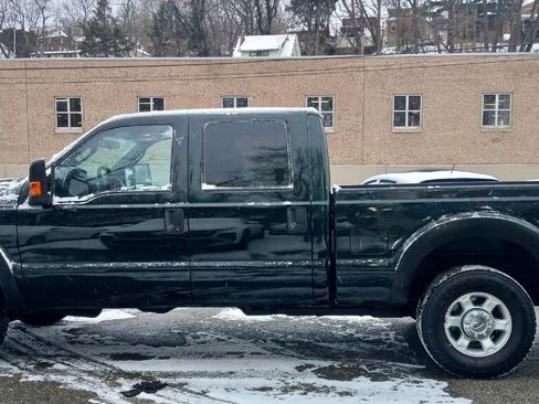 Used 2015 Ford F250 XLT image 2