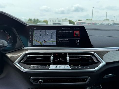 Used 2023 BMW X5 xDrive40i w/ Luxury Seating Package AWD/4WD image 23