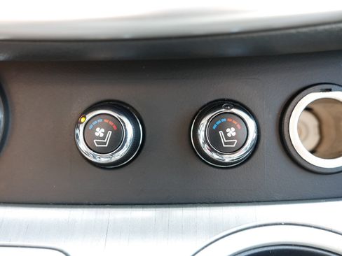 Used 2015 Nissan Murano Platinum w/ Platinum Technology Package AWD/4WD image 28