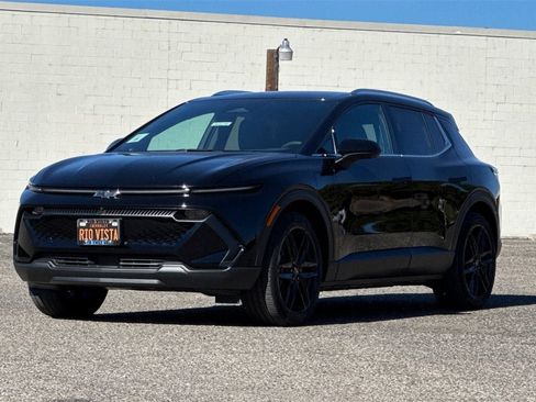 New 2026 Chevrolet Equinox EV LT w/ LPO, Blackout Package image 8