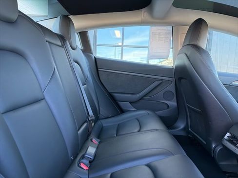 Used 2022 Tesla Model 3 Long Range image 14