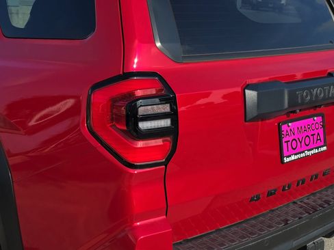 Used 2025 Toyota 4Runner TRD Off-Road Premium w/ Tow Technology Package AWD/4WD image 30